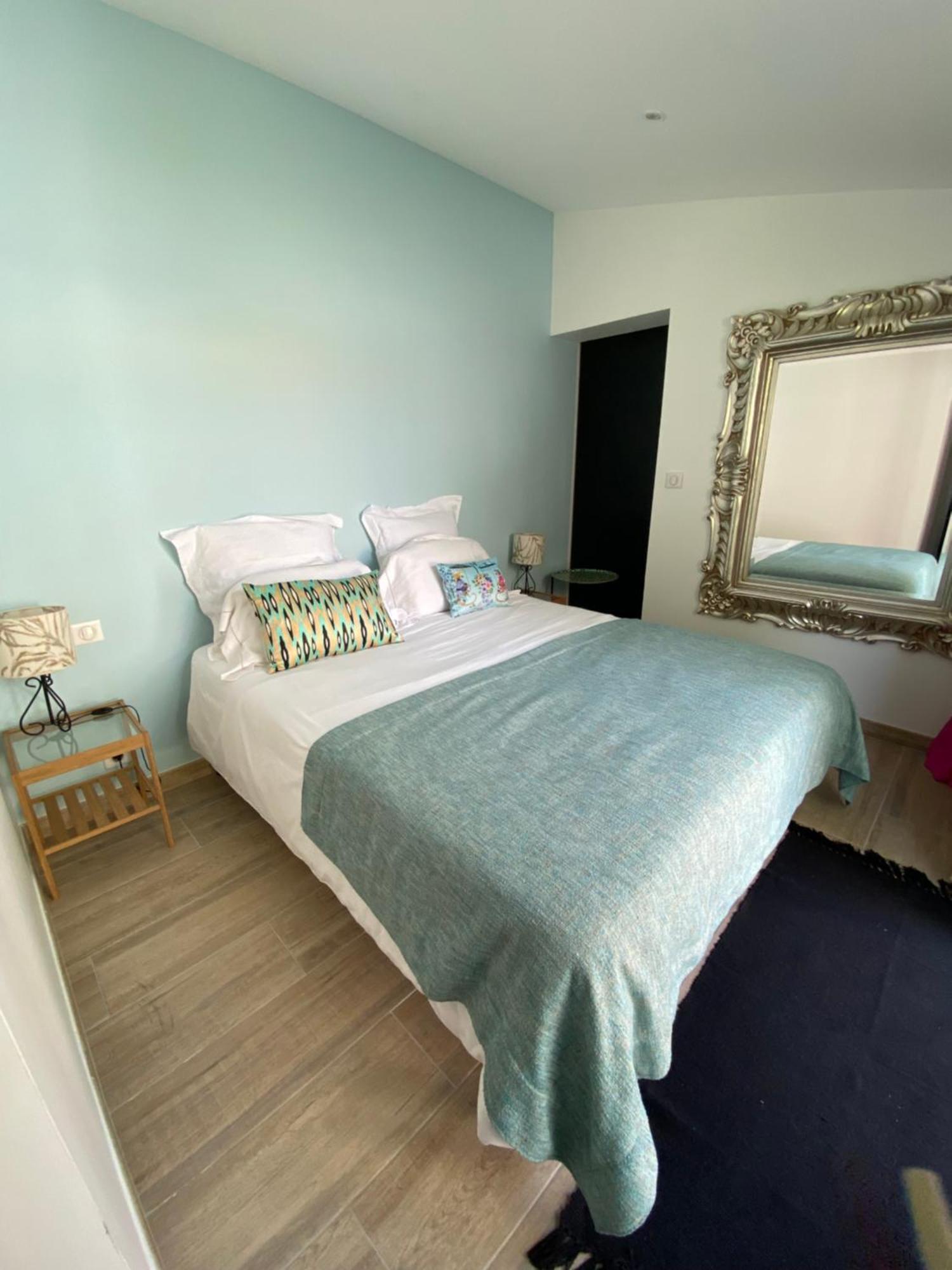 Le 5 Bis Bed & Breakfast Mornac-sur-Seudre Exterior foto