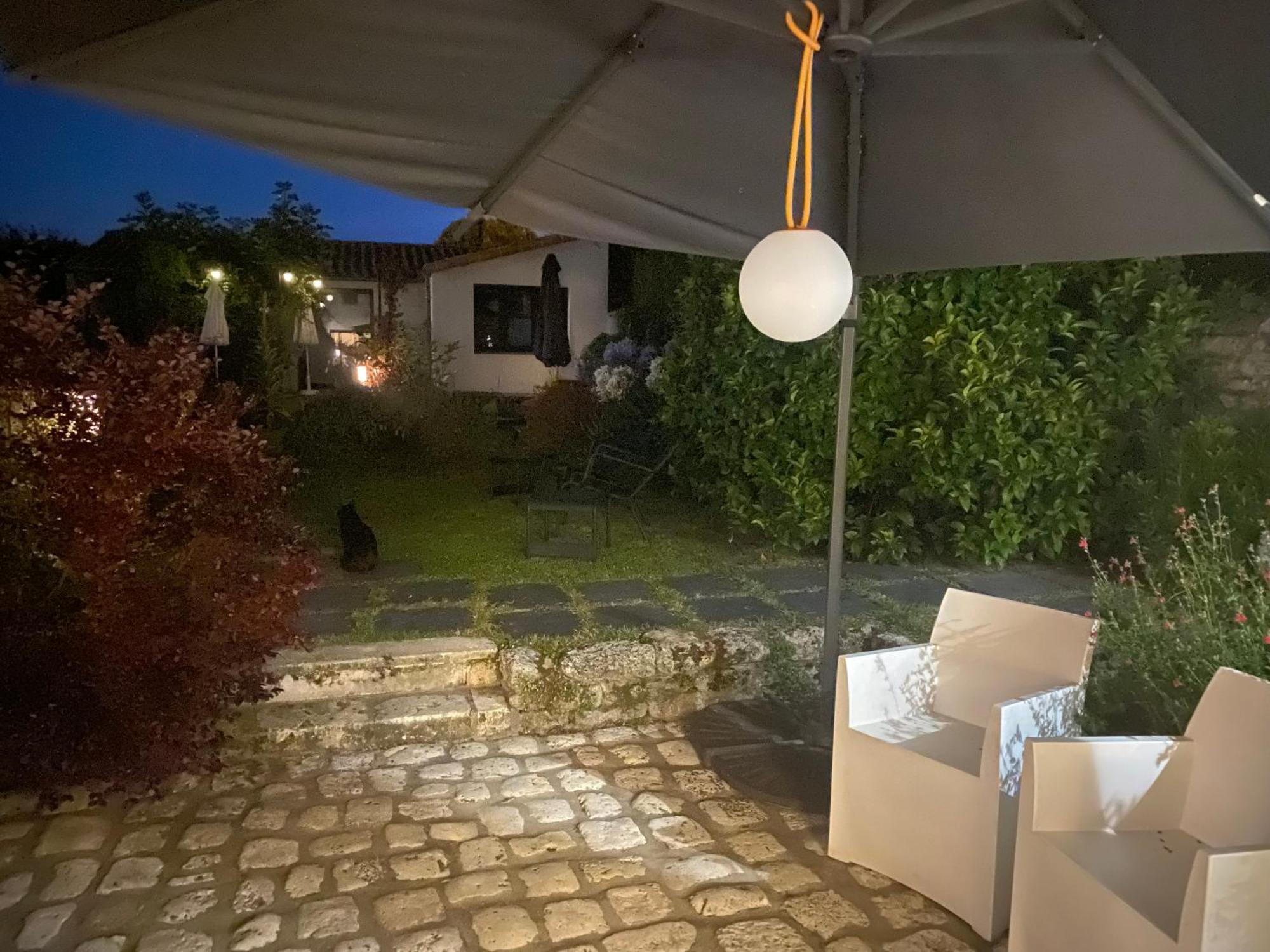 Le 5 Bis Bed & Breakfast Mornac-sur-Seudre Exterior foto
