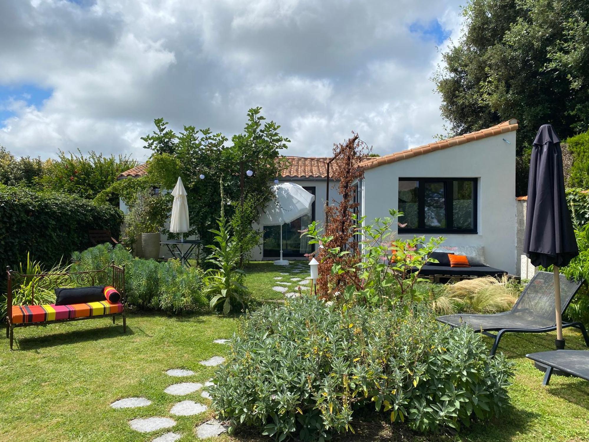 Le 5 Bis Bed & Breakfast Mornac-sur-Seudre Exterior foto