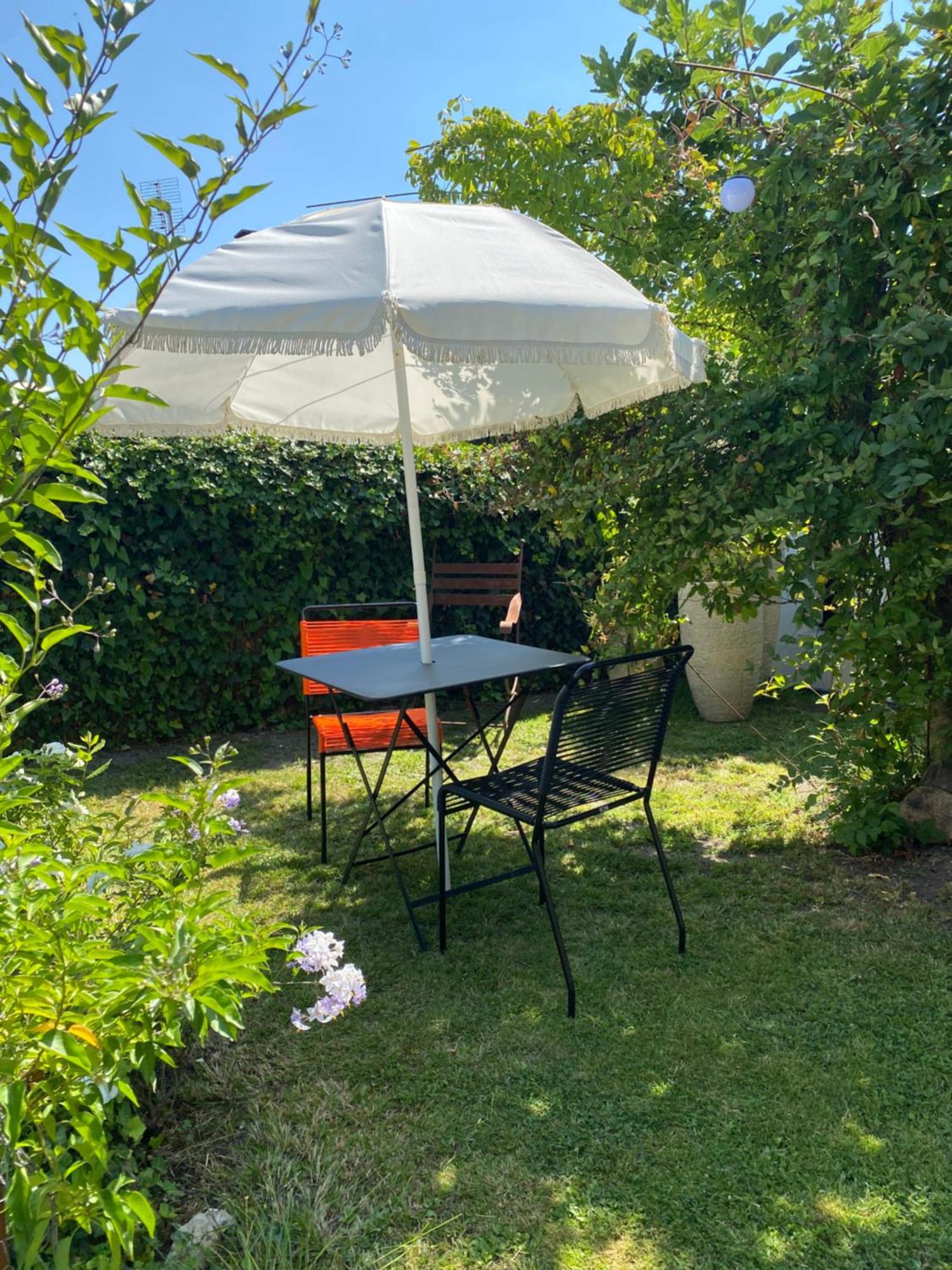 Le 5 Bis Bed & Breakfast Mornac-sur-Seudre Exterior foto